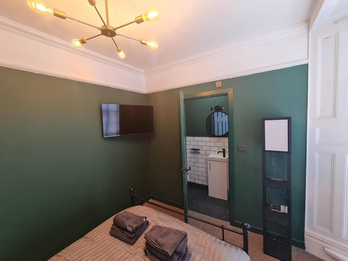 Lombard House - Boutique Hotel By TIFA Stays Swansea Extérieur photo