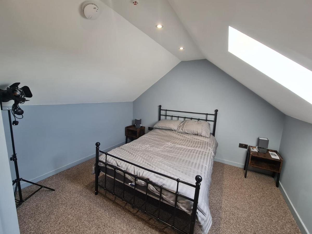 Lombard House - Boutique Hotel By TIFA Stays Swansea Extérieur photo
