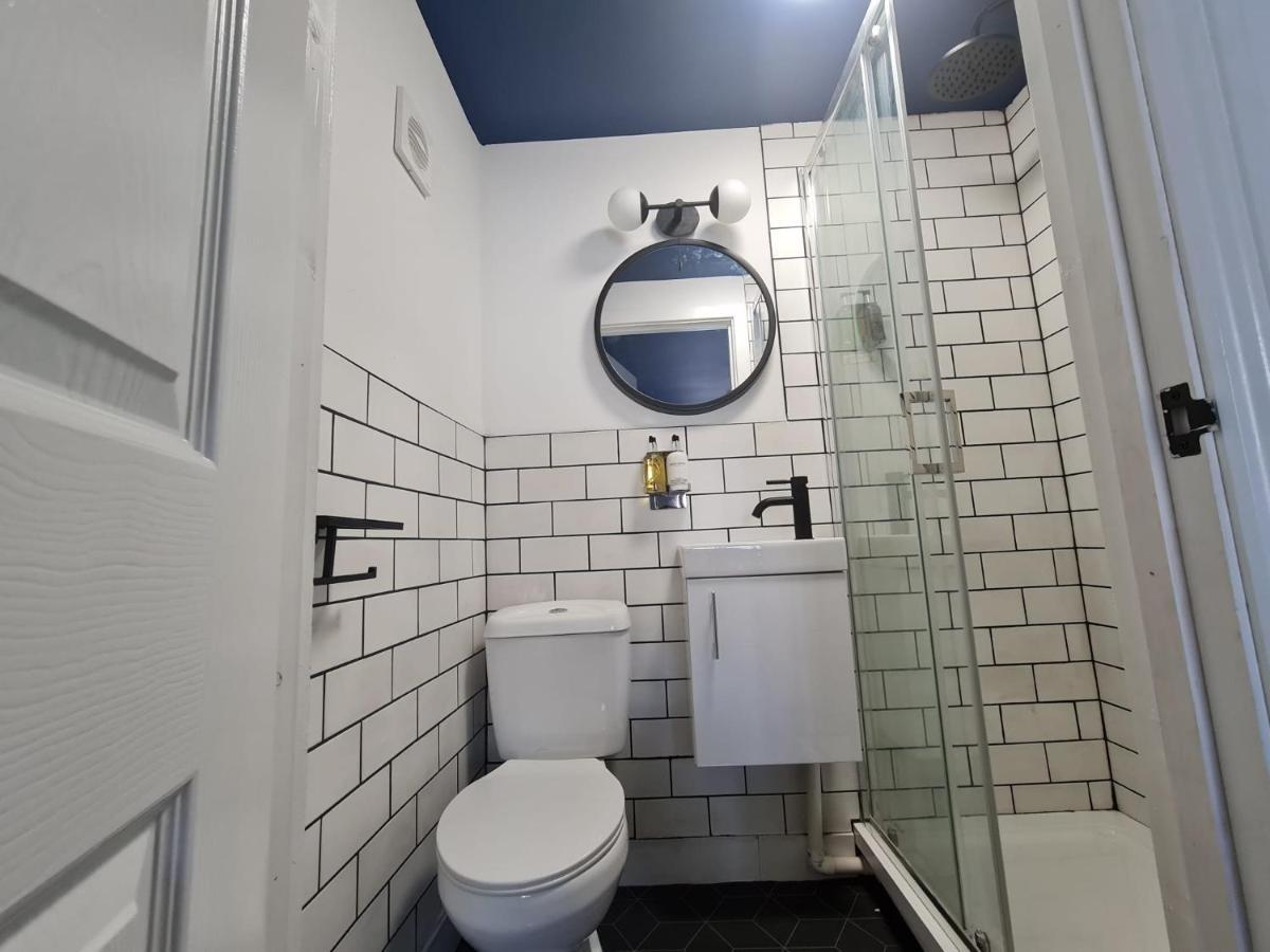Lombard House - Boutique Hotel By TIFA Stays Swansea Extérieur photo